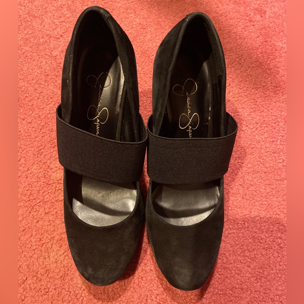 8.5 suede jessica simpson 4 inch heels.